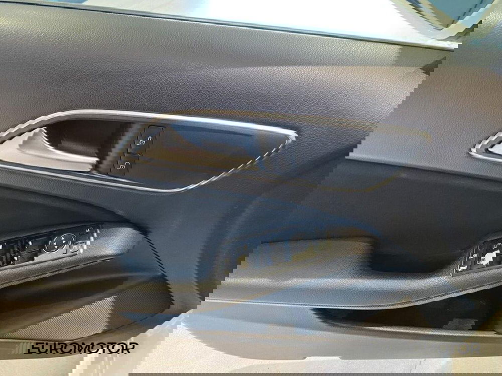 Mercedes-Benz Classe A usata a Bari (11)