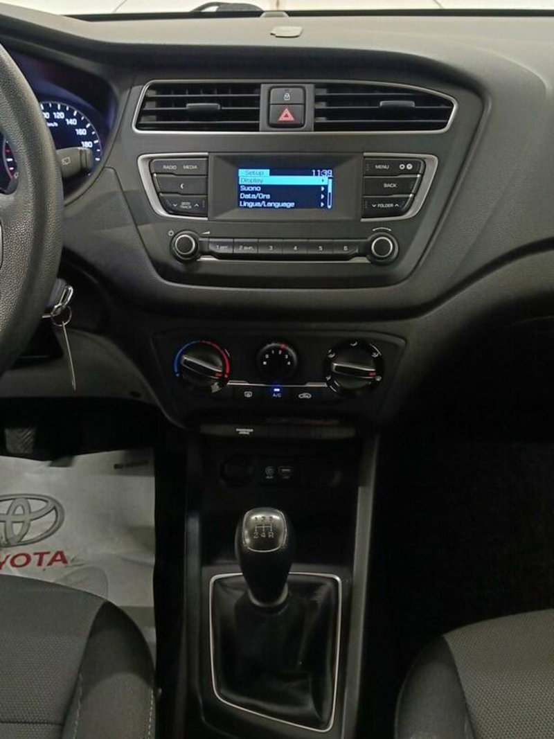 Hyundai i20 usata a Monza e Brianza (13)