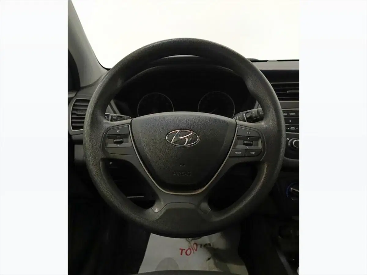 Hyundai i20 usata a Monza e Brianza (7)