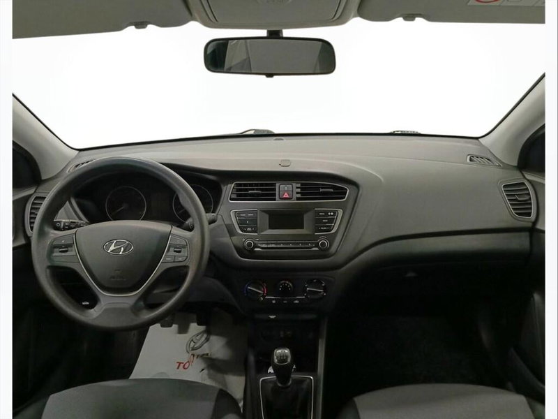 Hyundai i20 usata a Monza e Brianza (8)