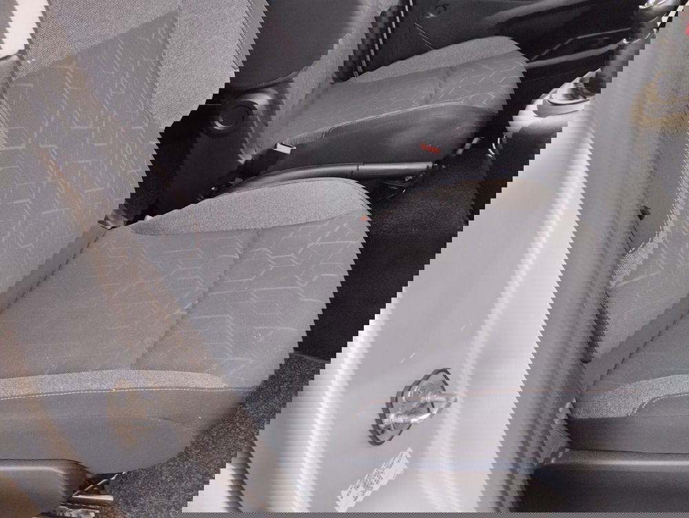 Peugeot Partner usata a Asti (18)