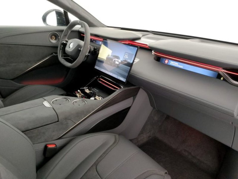 Lotus Eletre nuova a Modena (11)