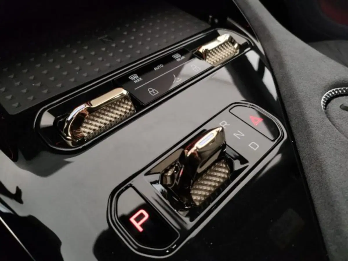 Lotus Eletre nuova a Modena (14)