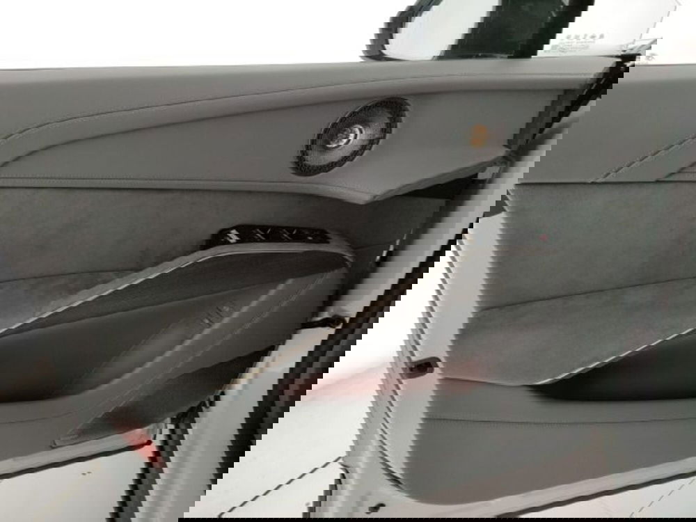 Lotus Eletre nuova a Modena (18)