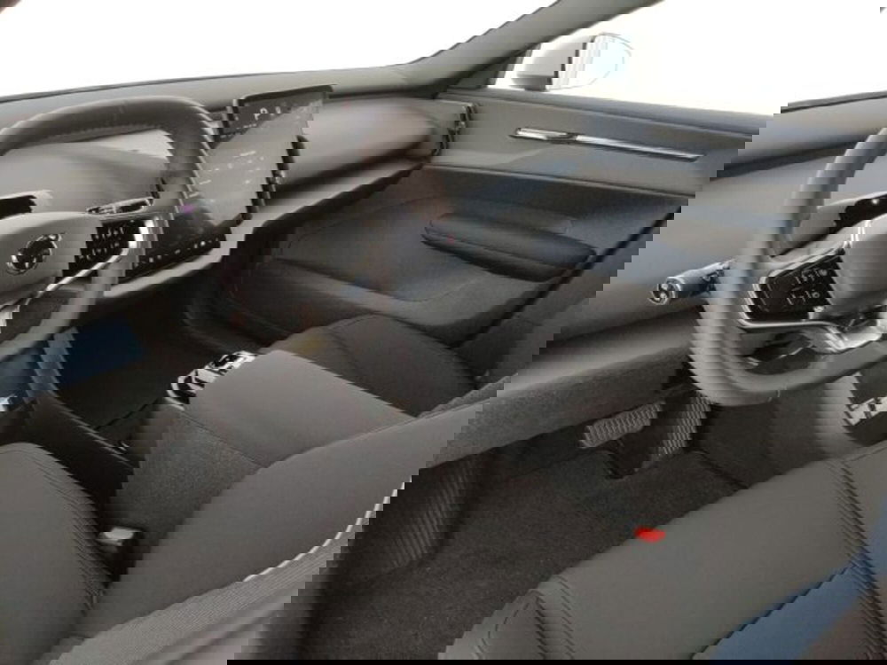 Volvo EX30 nuova a Modena (9)