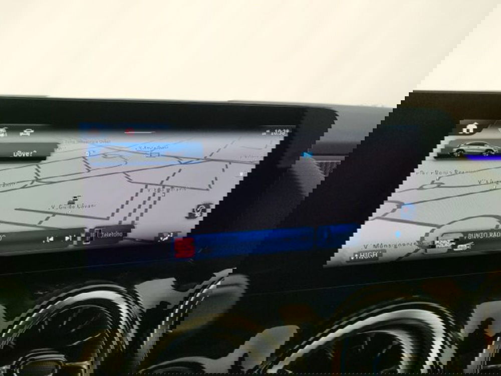 Mercedes-Benz GLA SUV usata a Modena (15)