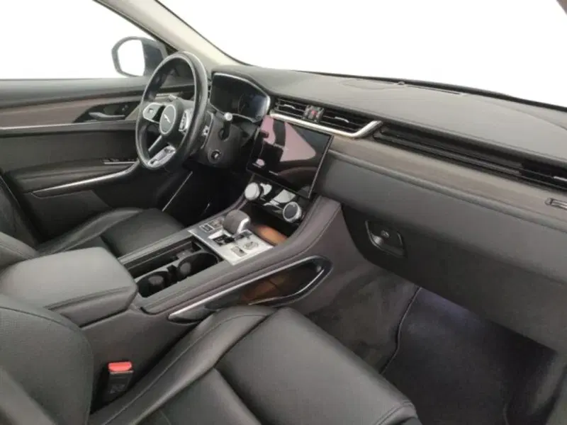Jaguar F-Pace usata a Modena (10)