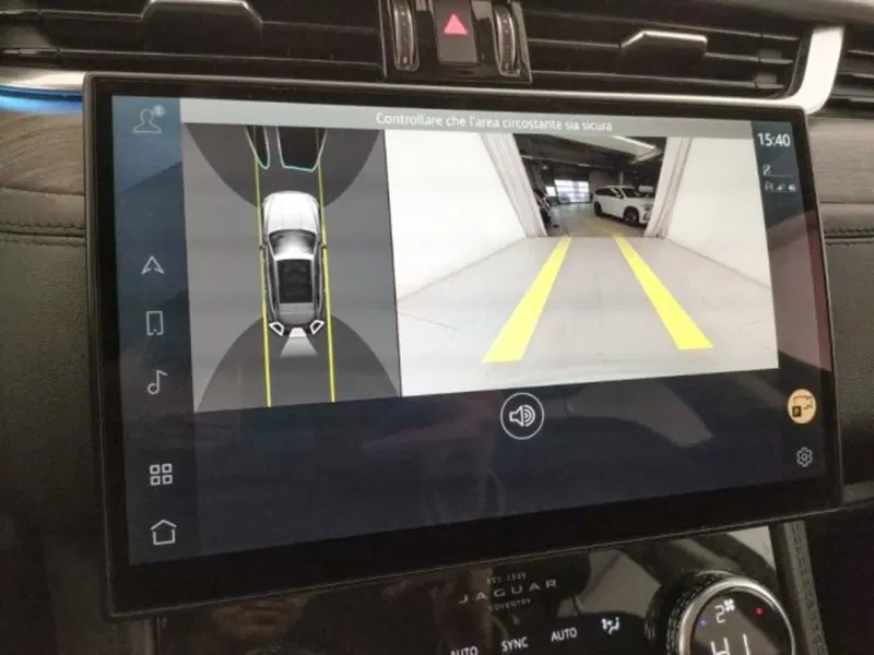 Jaguar F-Pace usata a Modena (18)