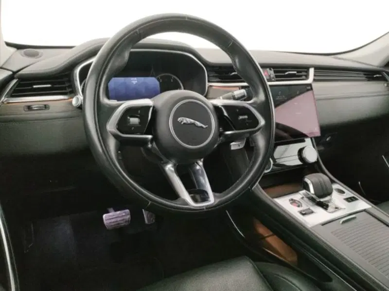 Jaguar F-Pace usata a Modena (19)