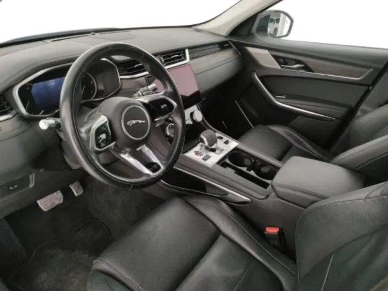 Jaguar F-Pace usata a Modena (7)