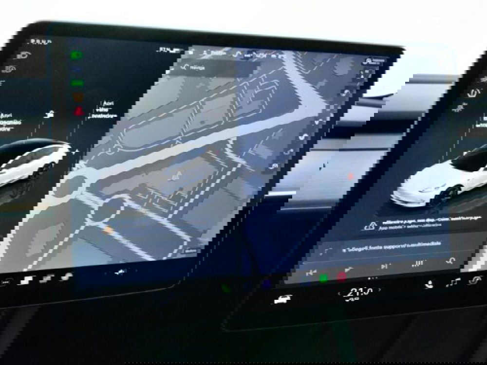 Tesla Model 3 usata a Modena (13)