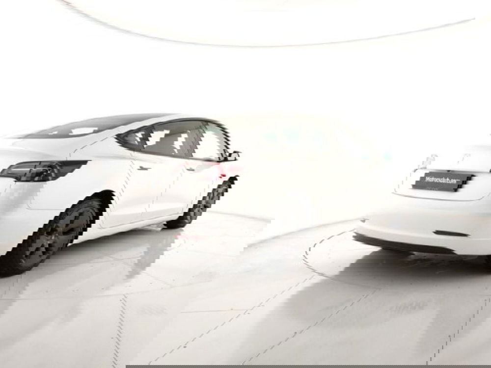Tesla Model 3 usata a Modena (4)