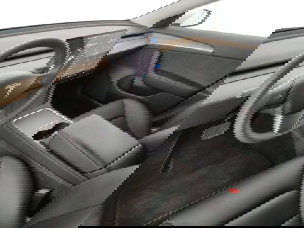 Tesla Model 3 usata a Modena (6)