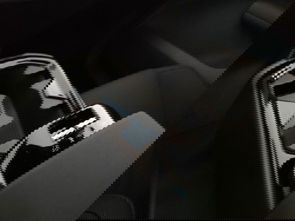 Volvo EX30 nuova a Modena (18)