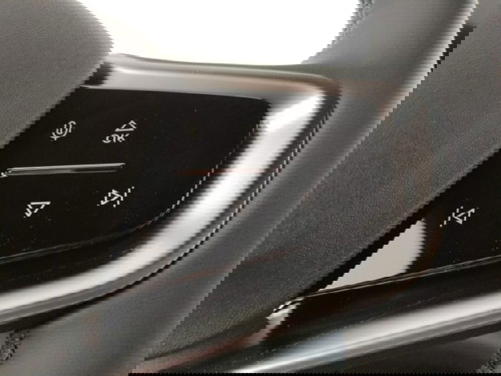 Volvo EX30 nuova a Modena (20)