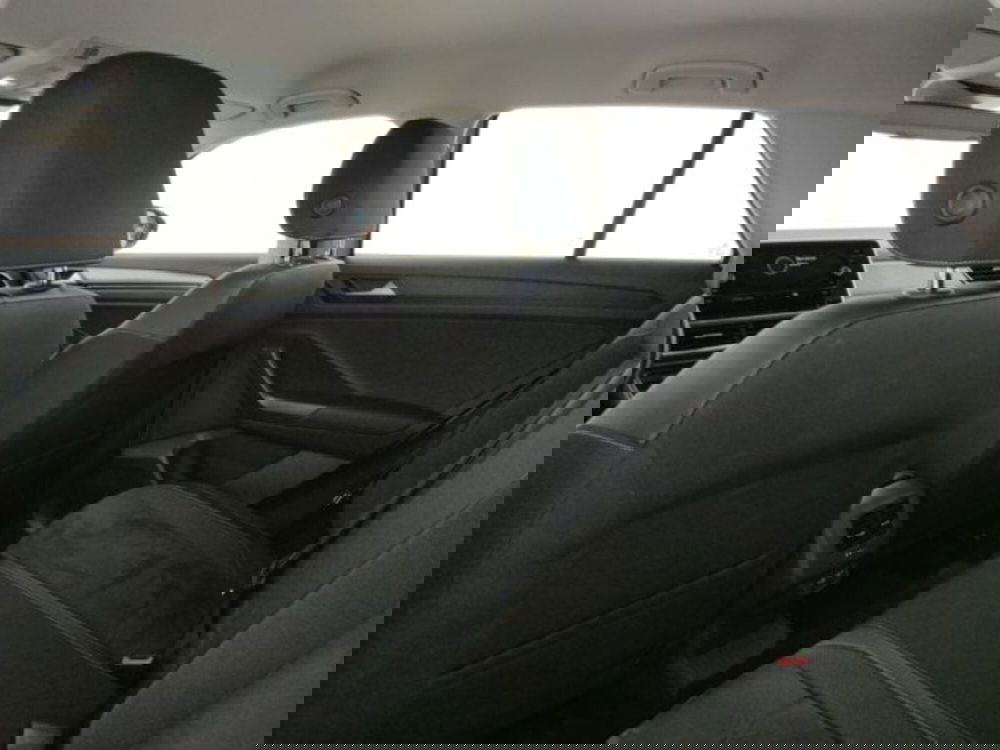 Volkswagen T-Roc usata a Modena (9)