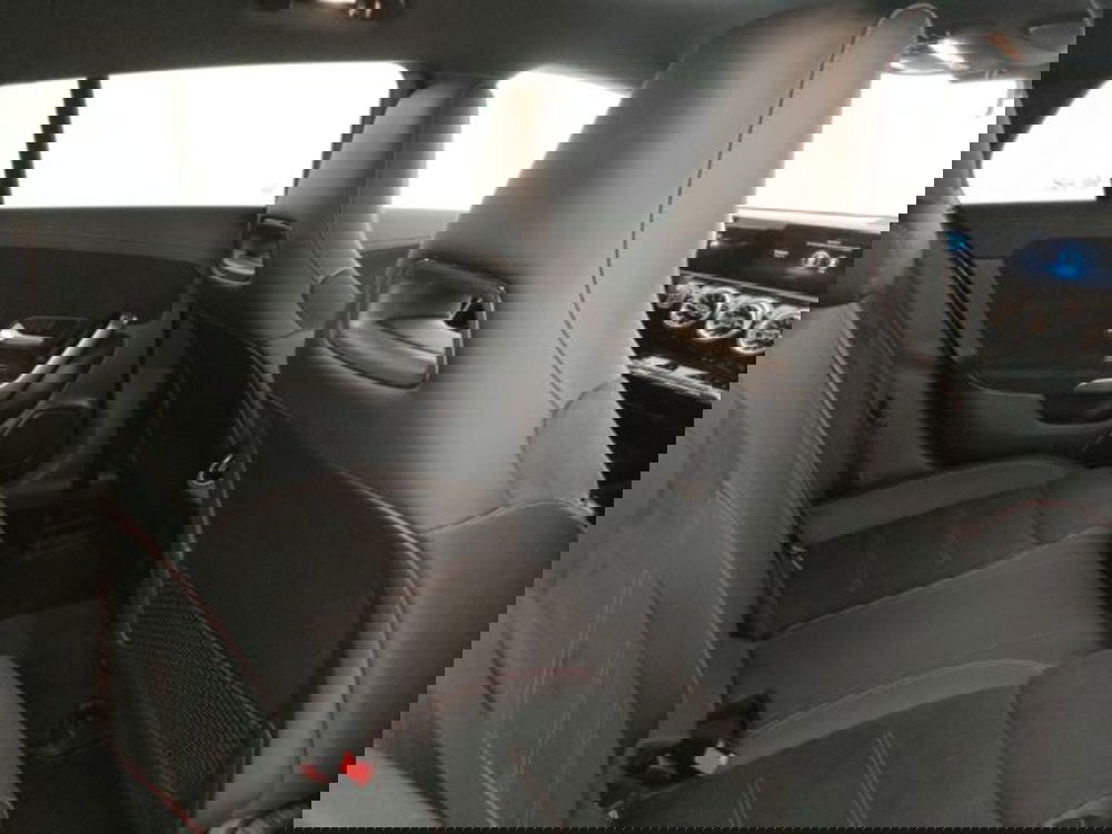 Mercedes-Benz CLA Shooting Brake usata a Modena (10)