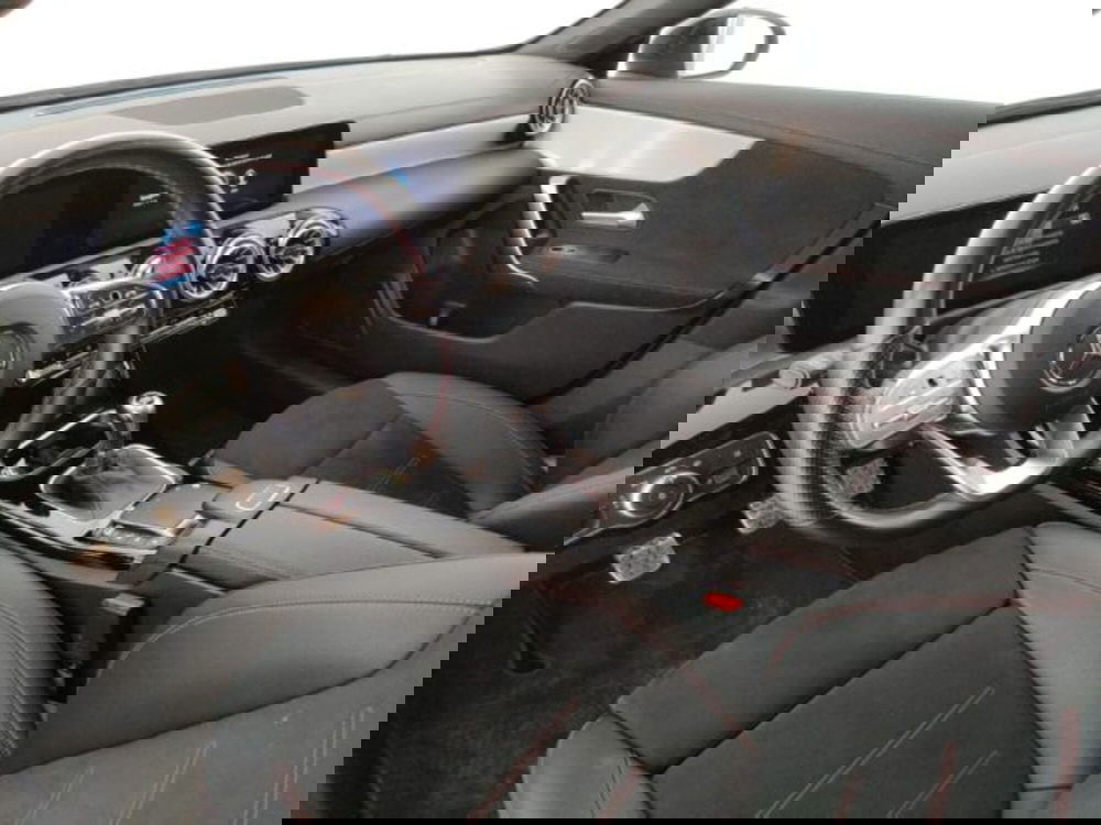 Mercedes-Benz CLA Shooting Brake usata a Modena (8)