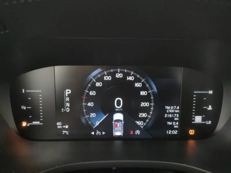 Volvo XC60 usata a Modena (12)