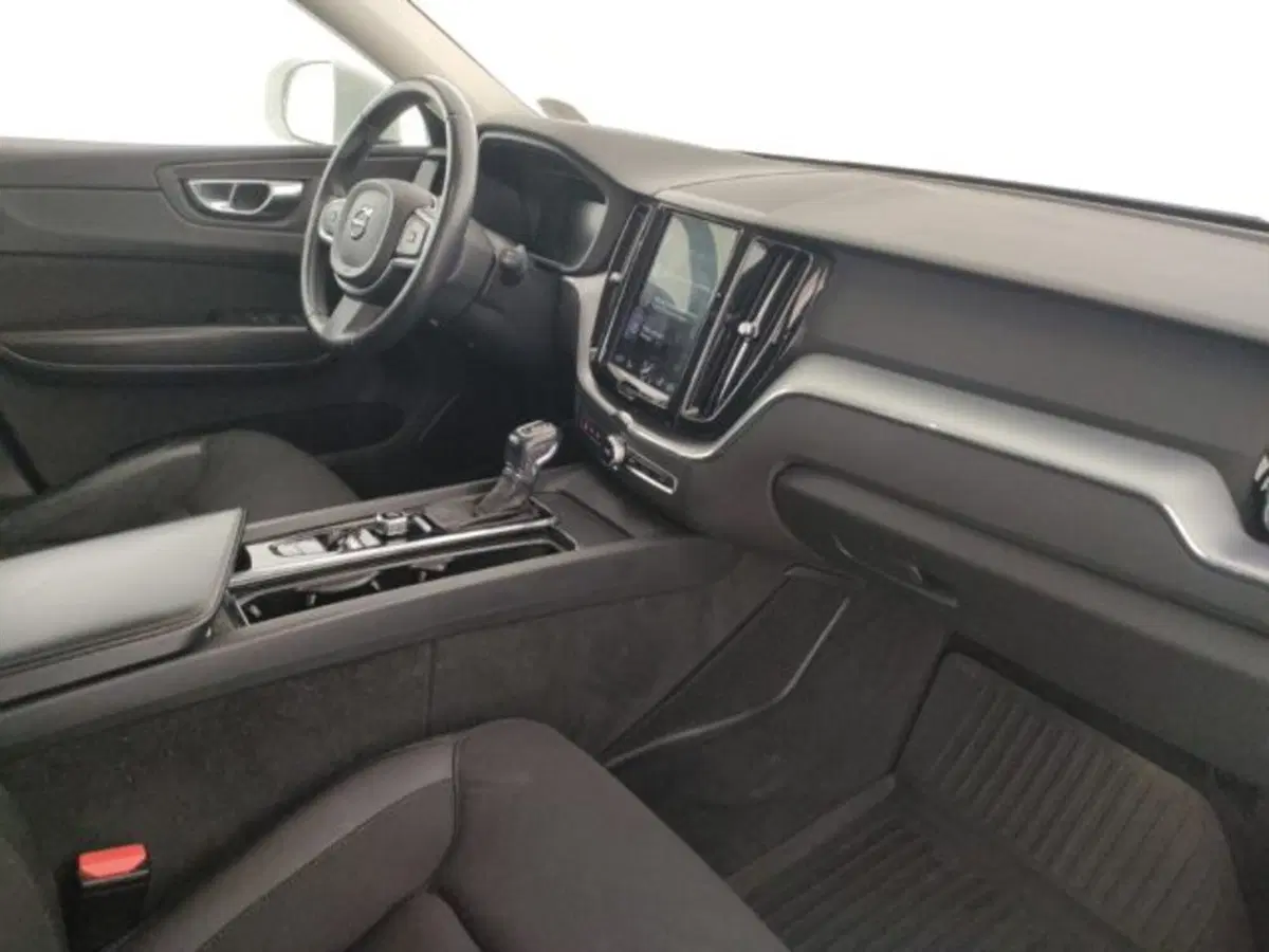 Volvo XC60 usata a Modena (9)