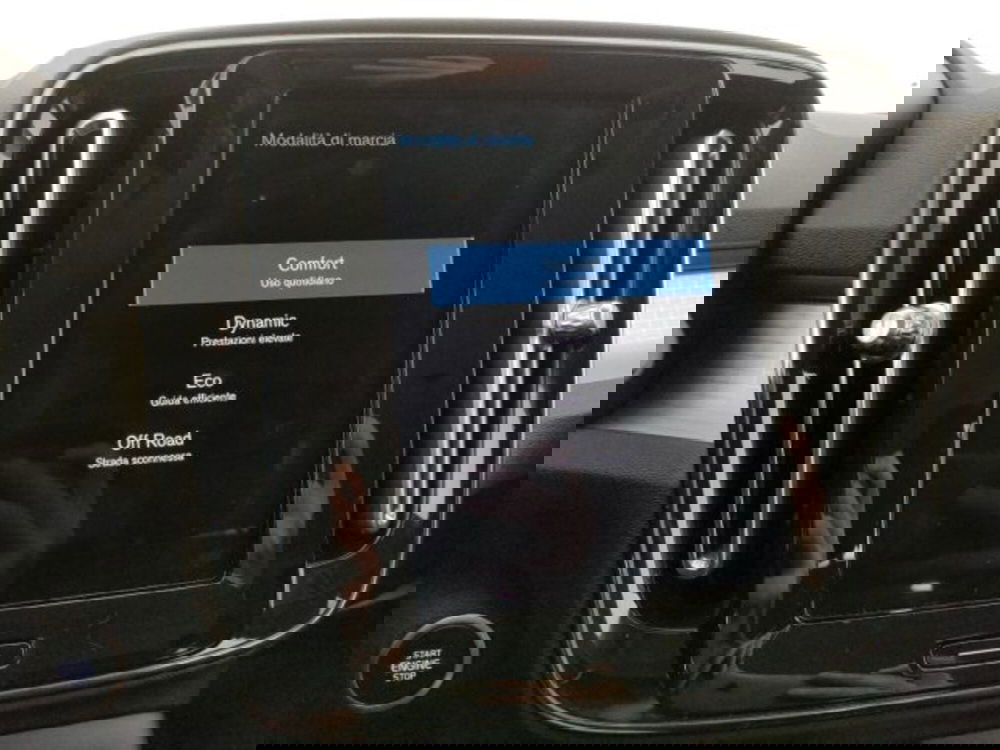 Volvo XC40 usata a Modena (18)