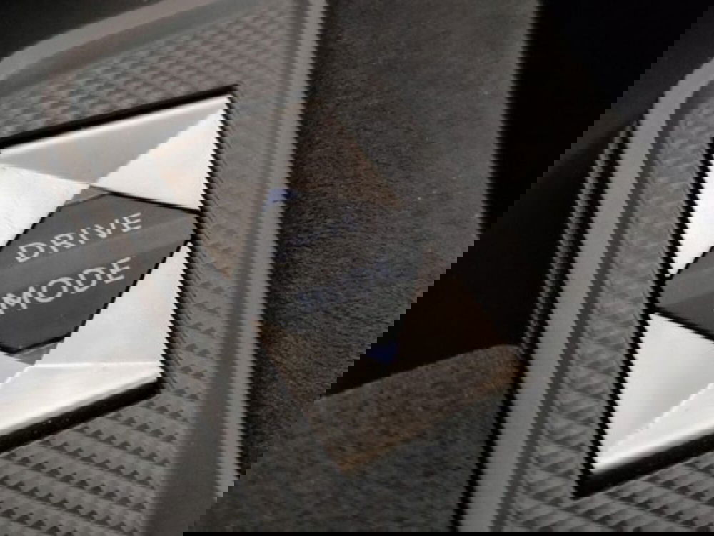 Ds DS 7 usata a Modena (16)