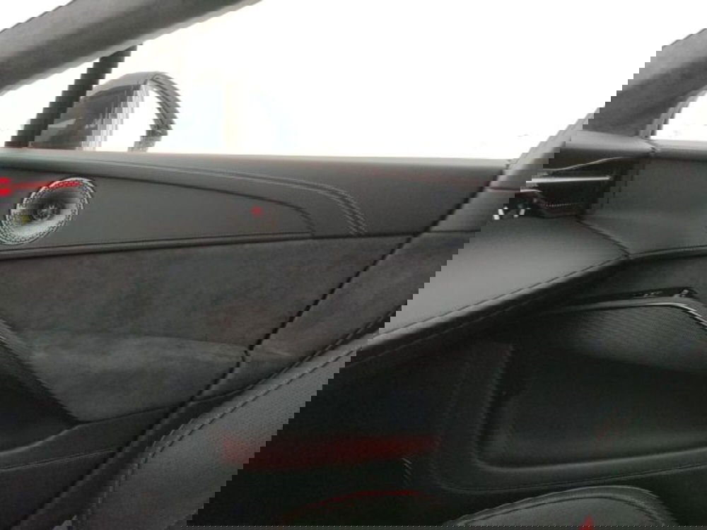 Lotus Eletre nuova a Modena (18)