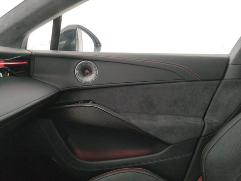 Lotus Eletre nuova a Modena (18)