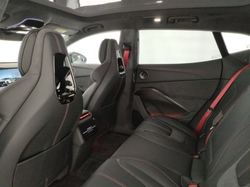 Lotus Eletre nuova a Modena (9)