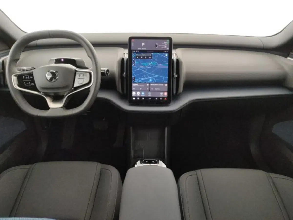 Volvo EX30 usata a Modena (5)