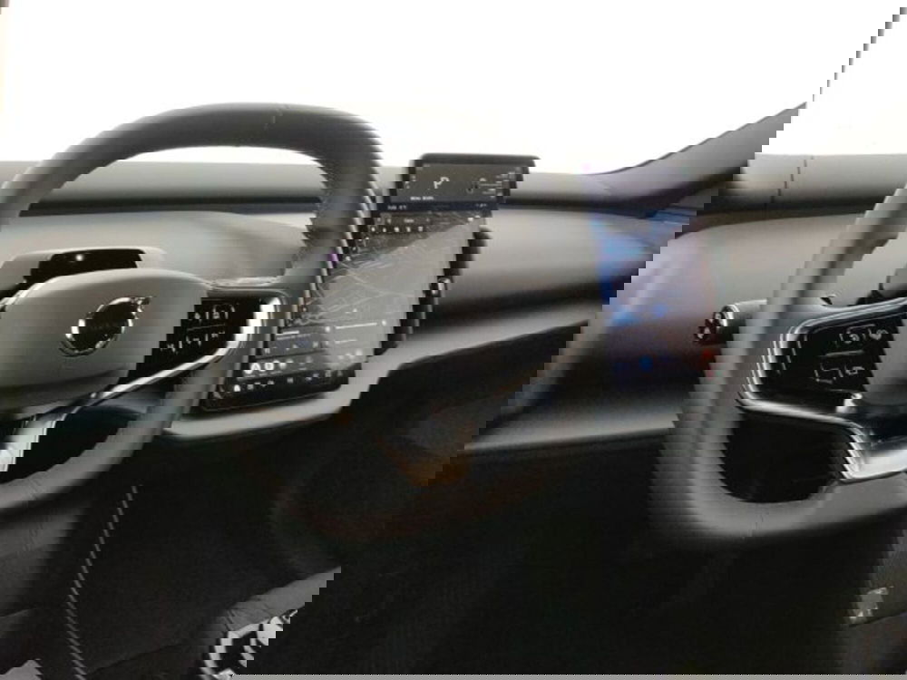 Volvo EX30 usata a Modena (13)