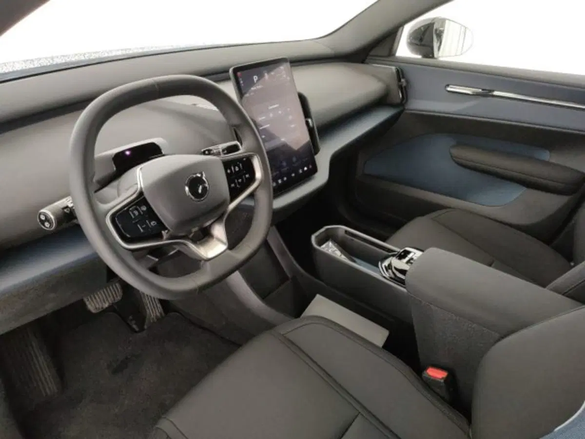 Volvo EX30 usata a Modena