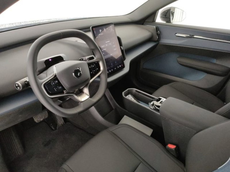 Volvo EX30 usata a Modena (8)