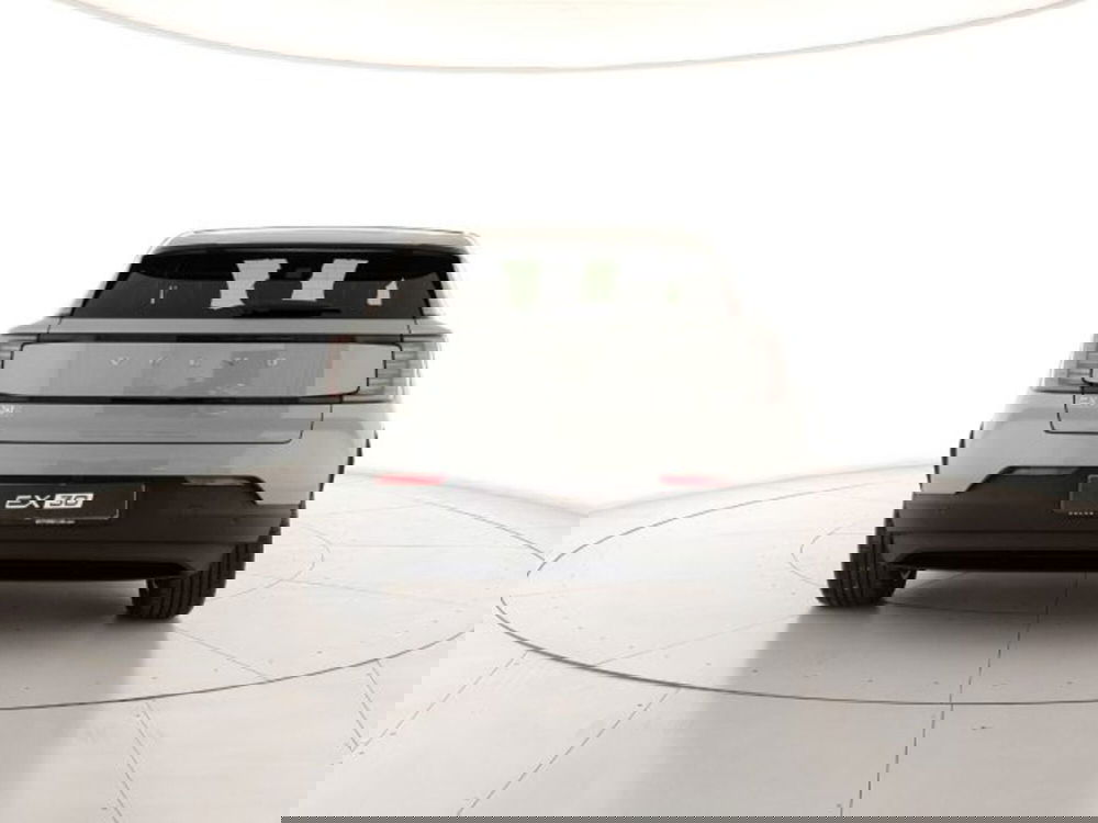 Volvo EX30 nuova a Modena (4)