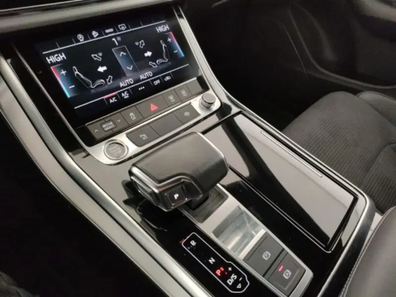Audi Q8 usata a Modena (14)
