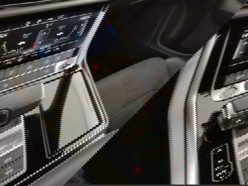 Audi Q8 usata a Modena (14)