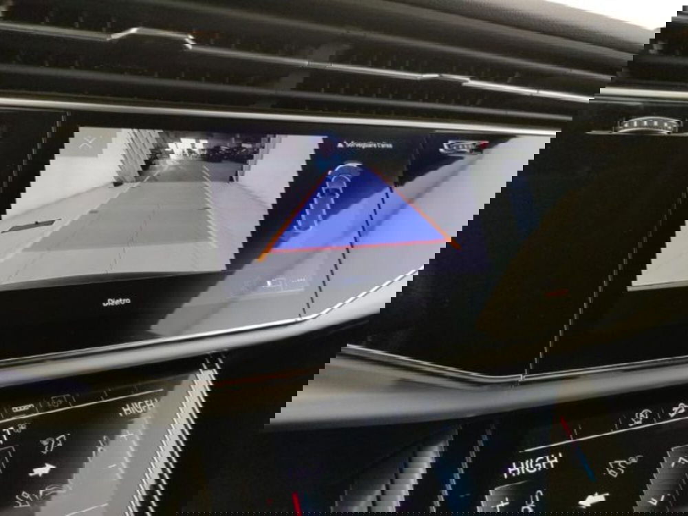 Audi Q8 usata a Modena (18)