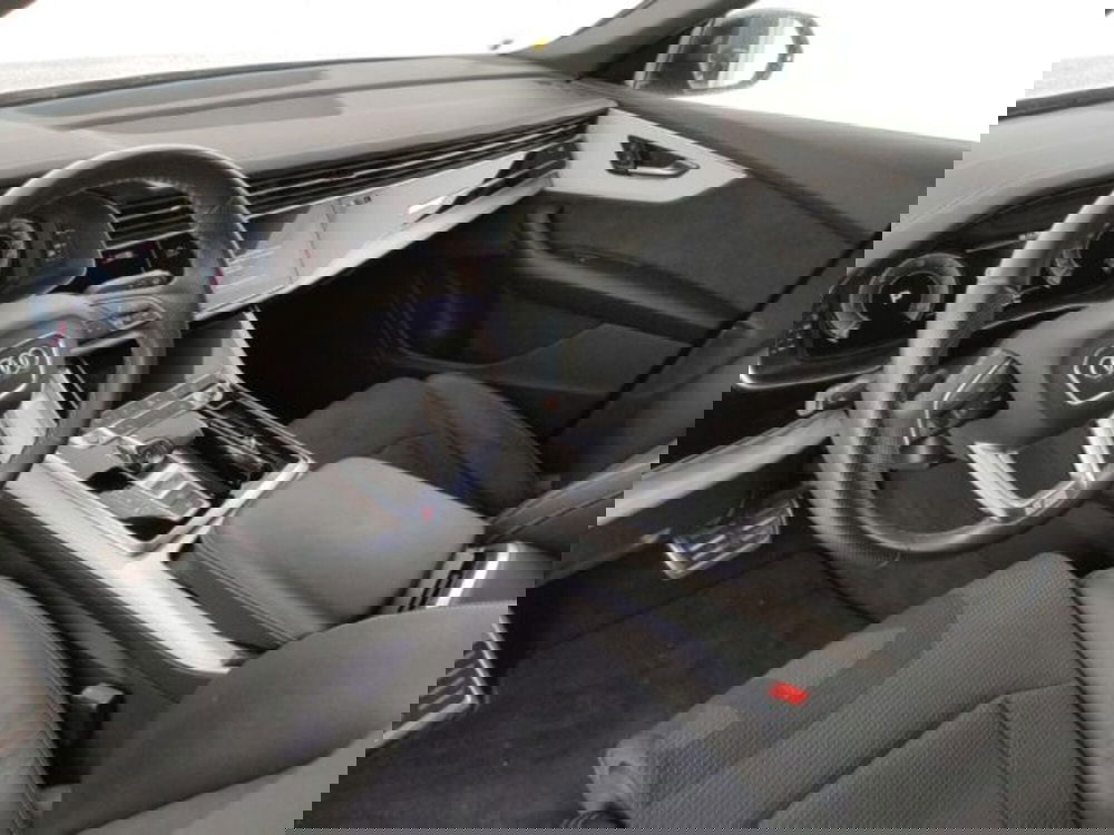 Audi Q8 usata a Modena (9)