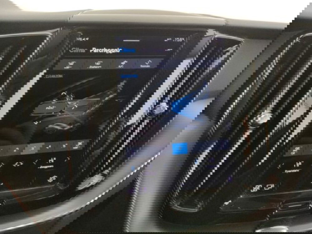 Volvo XC60 usata a Modena (15)