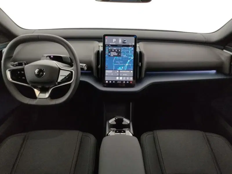 Volvo EX30 nuova a Modena (12)