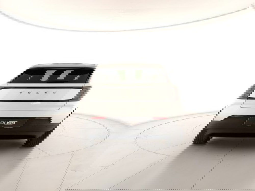 Volvo EX30 nuova a Modena (4)