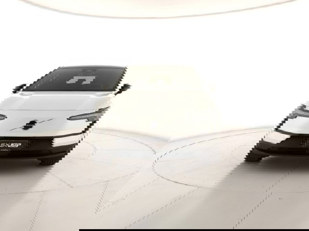 Volvo EX30 nuova a Modena (7)