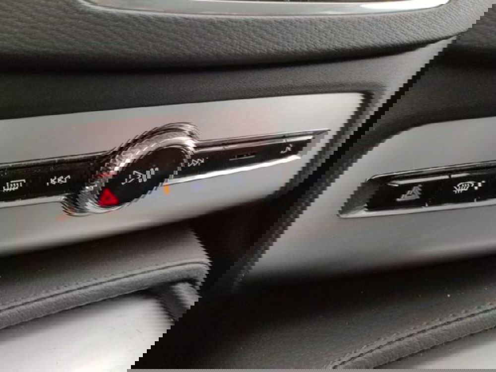 Volvo XC90 usata a Modena (18)