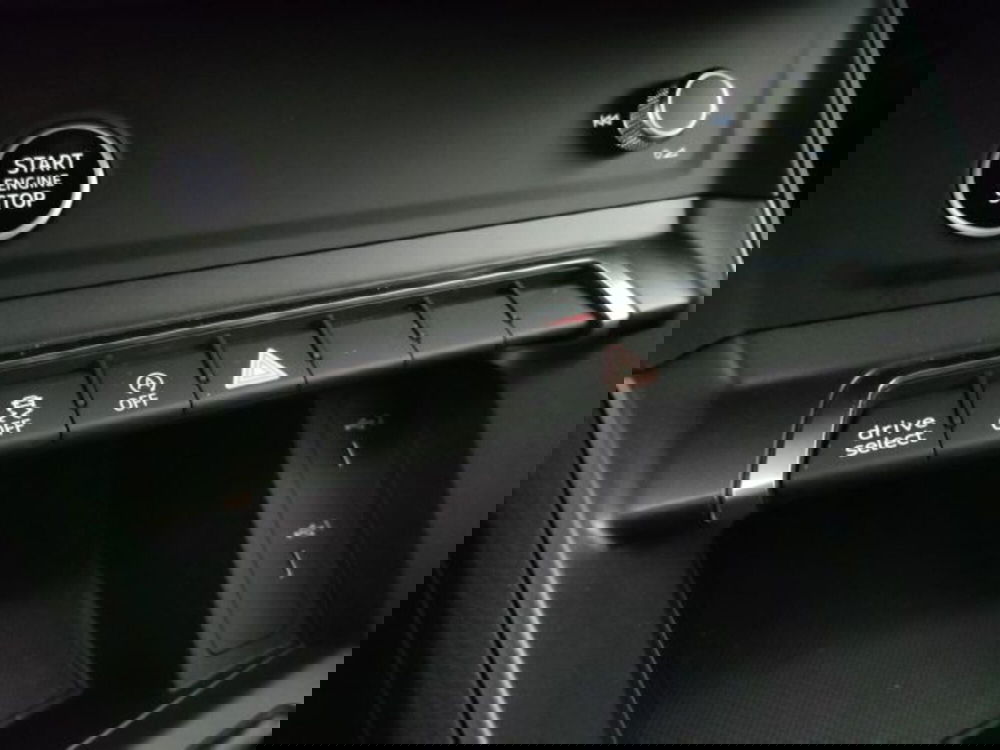 Audi Q3 Sportback usata a Modena (17)