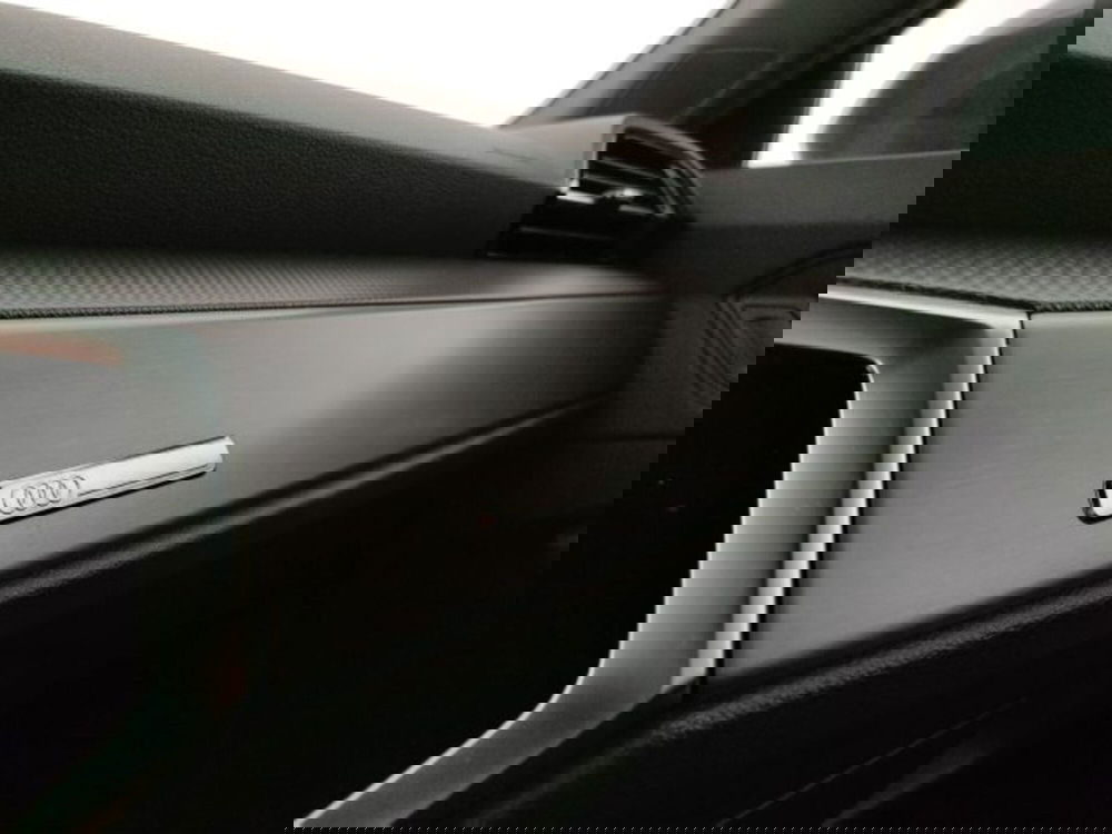 Audi Q3 Sportback usata a Modena (18)