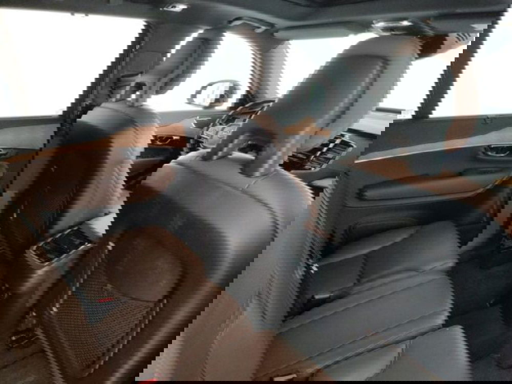 Volvo XC90 usata a Modena (16)