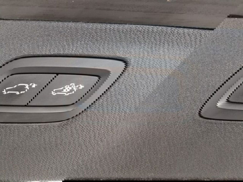 Volvo XC90 usata a Modena (9)