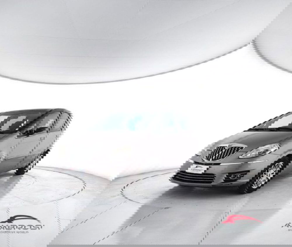 Lancia Musa usata a Perugia