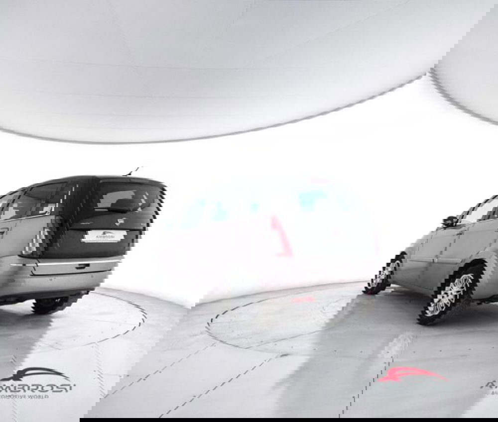 Lancia Musa usata a Perugia (4)