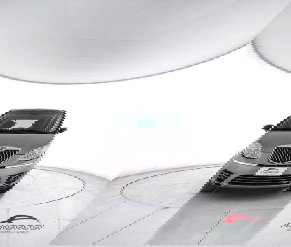 Lancia Musa usata a Perugia (5)